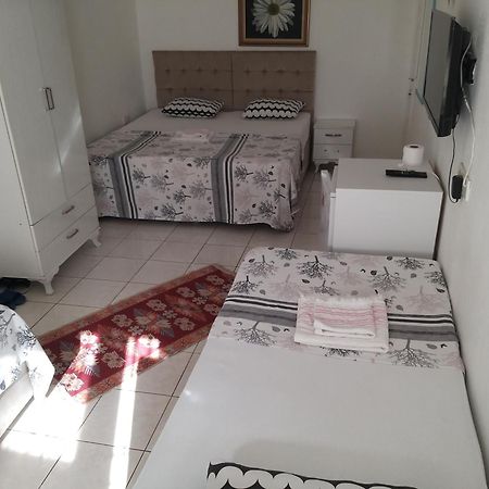 Beyaz Apart Pansiyon Çeşme Zewnętrze zdjęcie