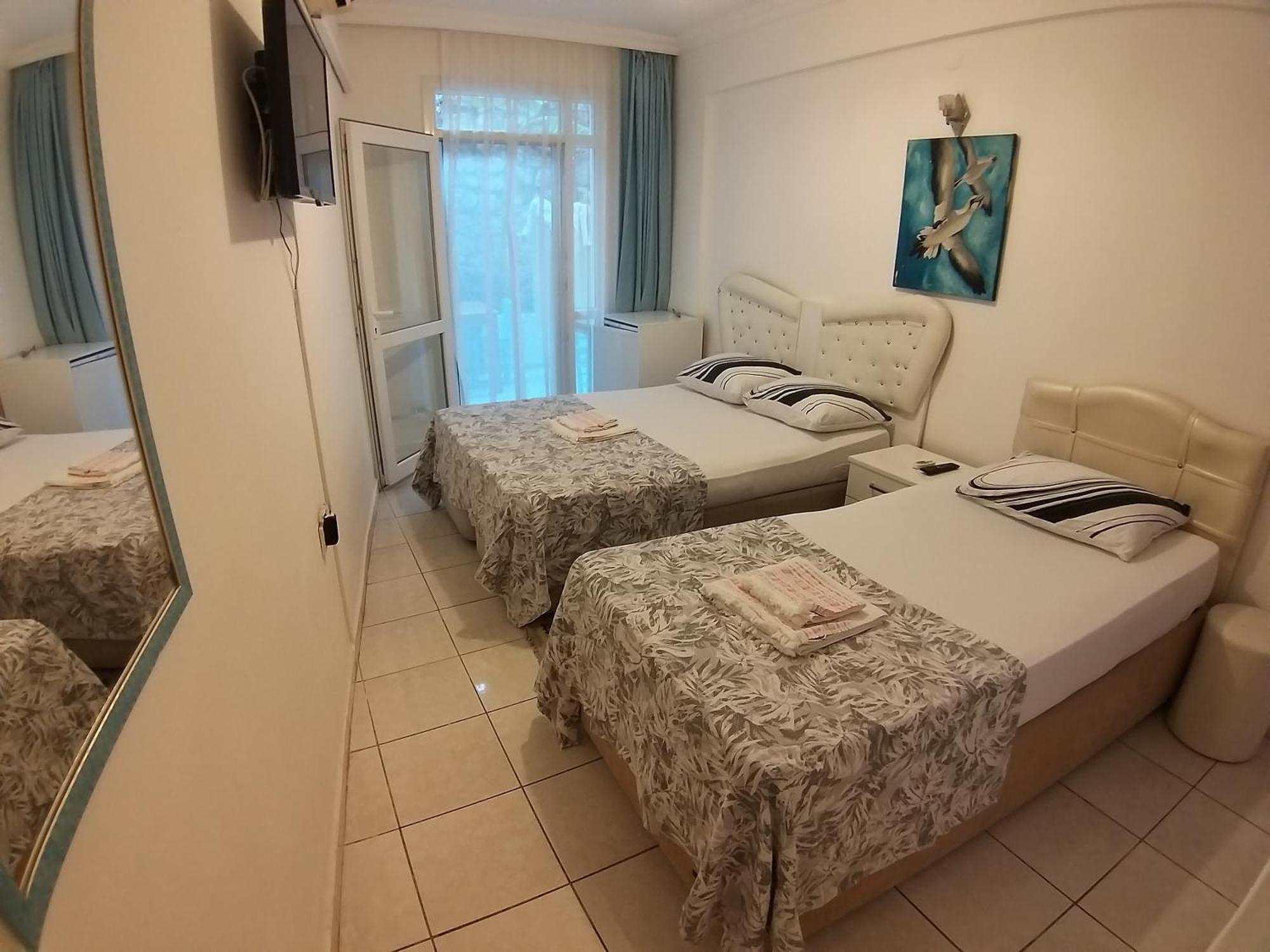 Beyaz Apart Pansiyon Çeşme Zewnętrze zdjęcie