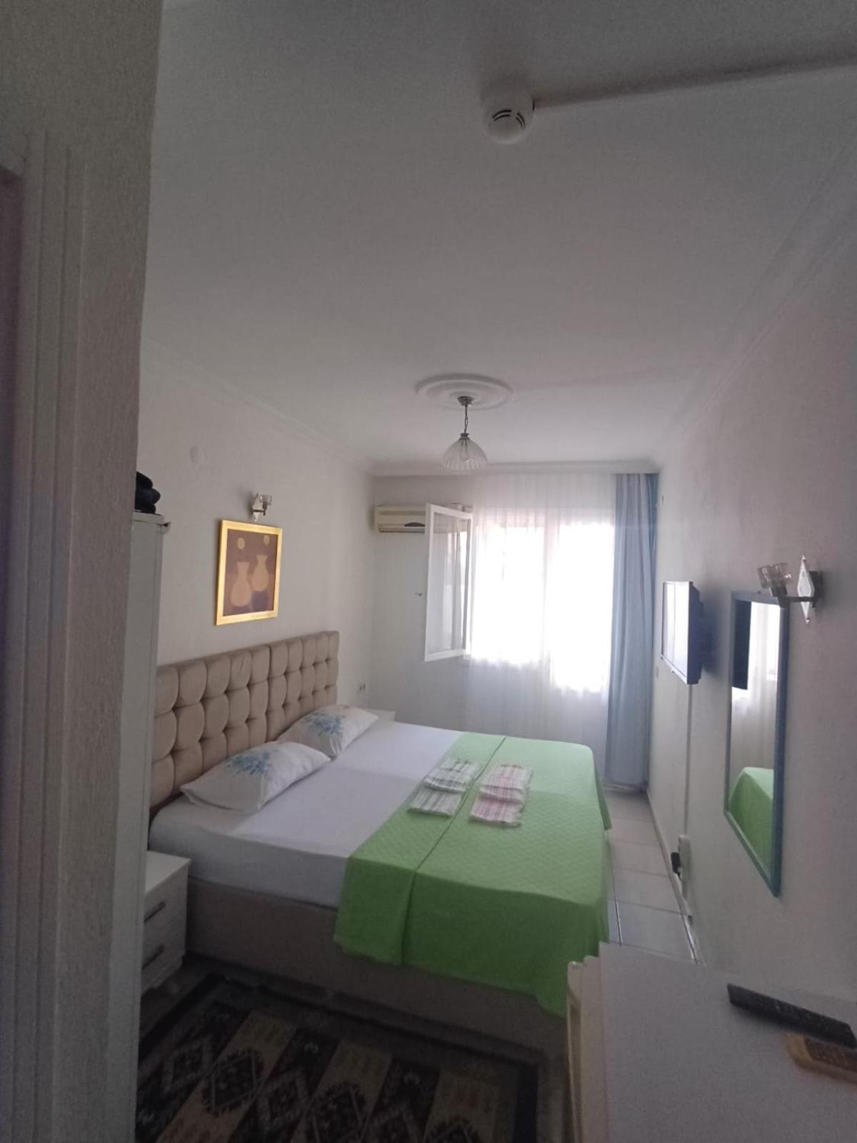Beyaz Apart Pansiyon Çeşme Zewnętrze zdjęcie